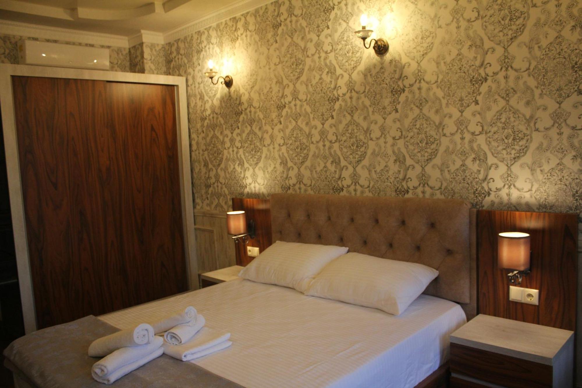 Melini Boutique Hotel Batum Dış mekan fotoğraf