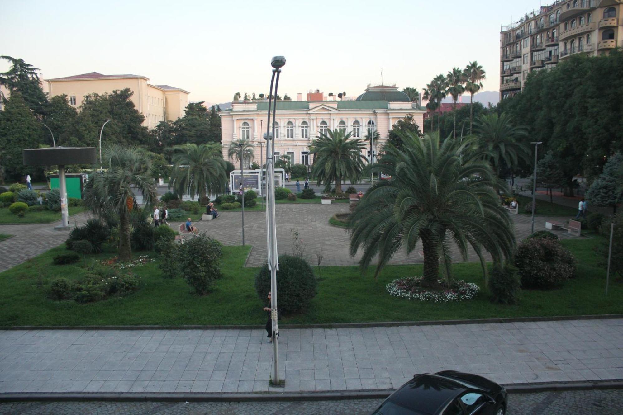 Melini Boutique Hotel Batum Dış mekan fotoğraf