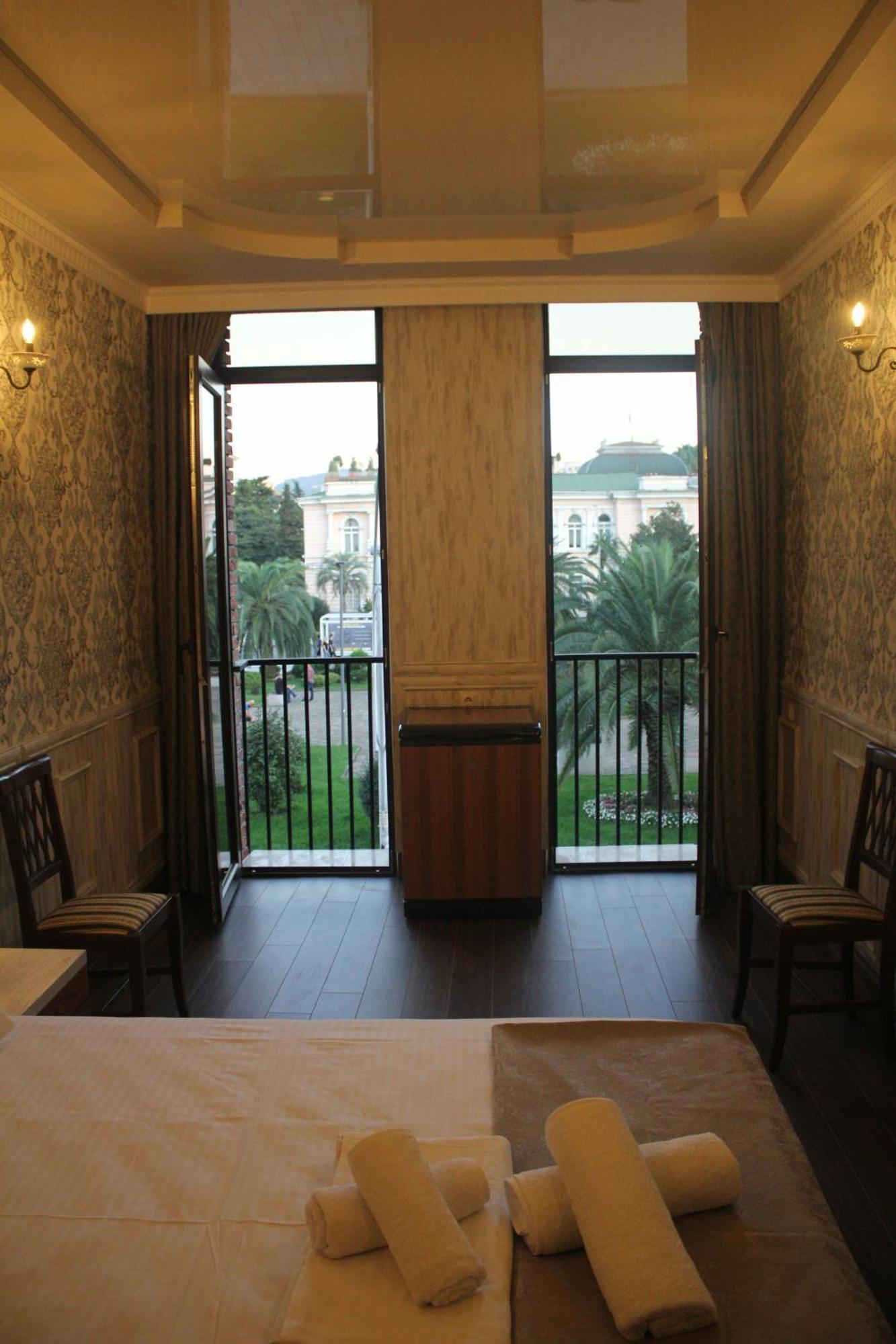 Melini Boutique Hotel Batum Dış mekan fotoğraf